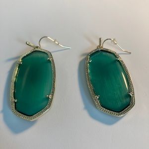 Kendra Scott Dani Earrings in Green Agate